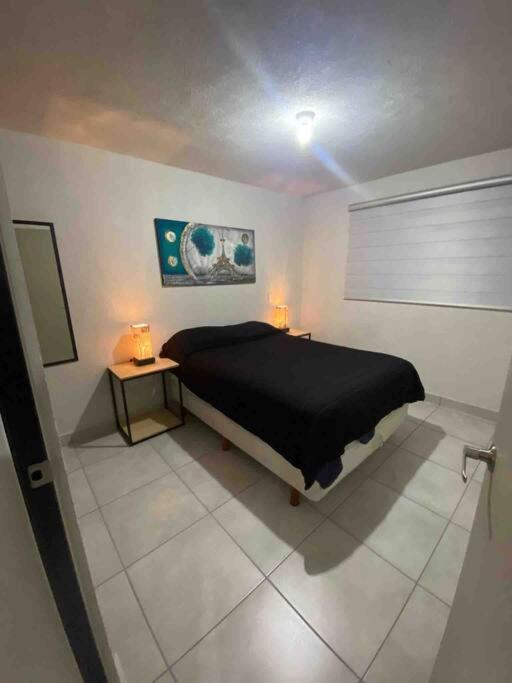 Apartamento Minimalista En Zona Muy Centrica De Guadalajara Exterior photo